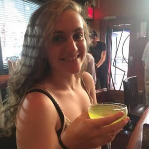 Meet your Posher, Deanna